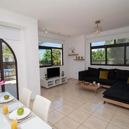 Mylos 9 * Protarász