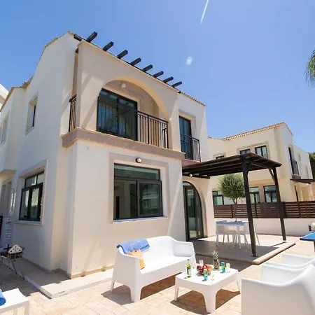 Mylos 9 Villa Protarász